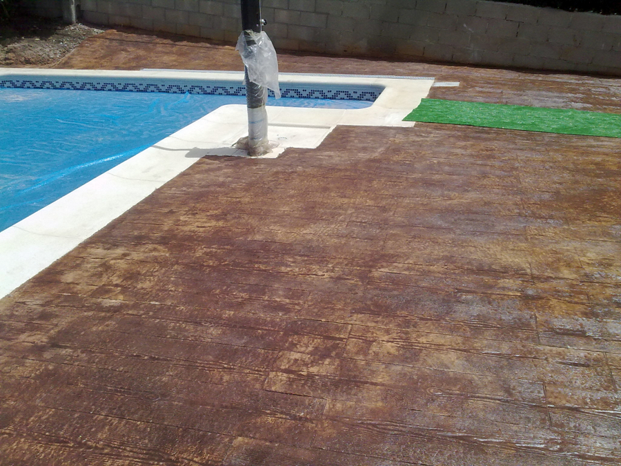 Solera de hormigon impreso en Piedralaves, Avila.