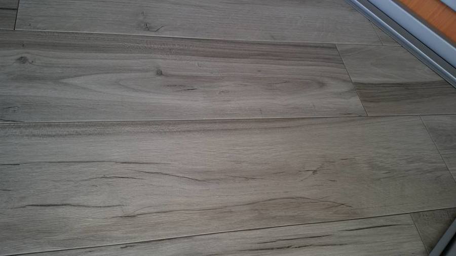 Soleria imitacion madera