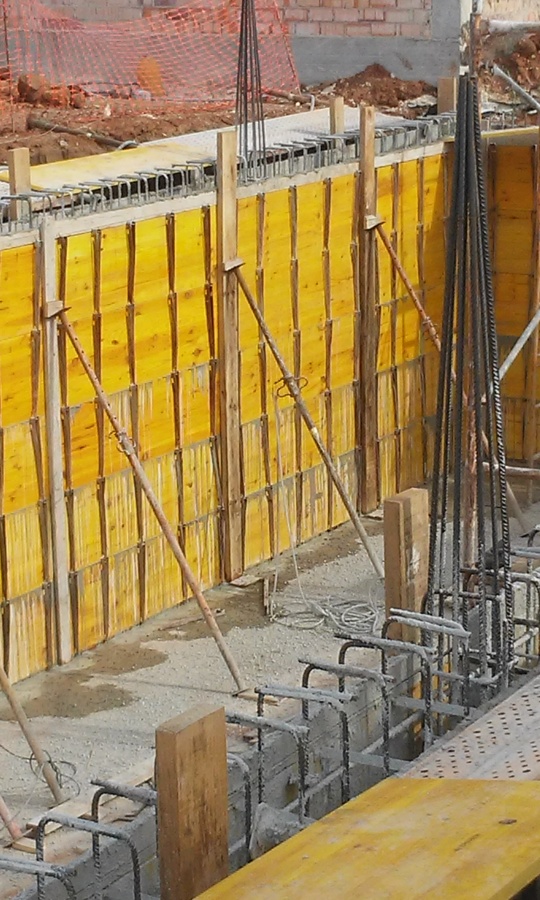 Sótano con muros de hormigón armado