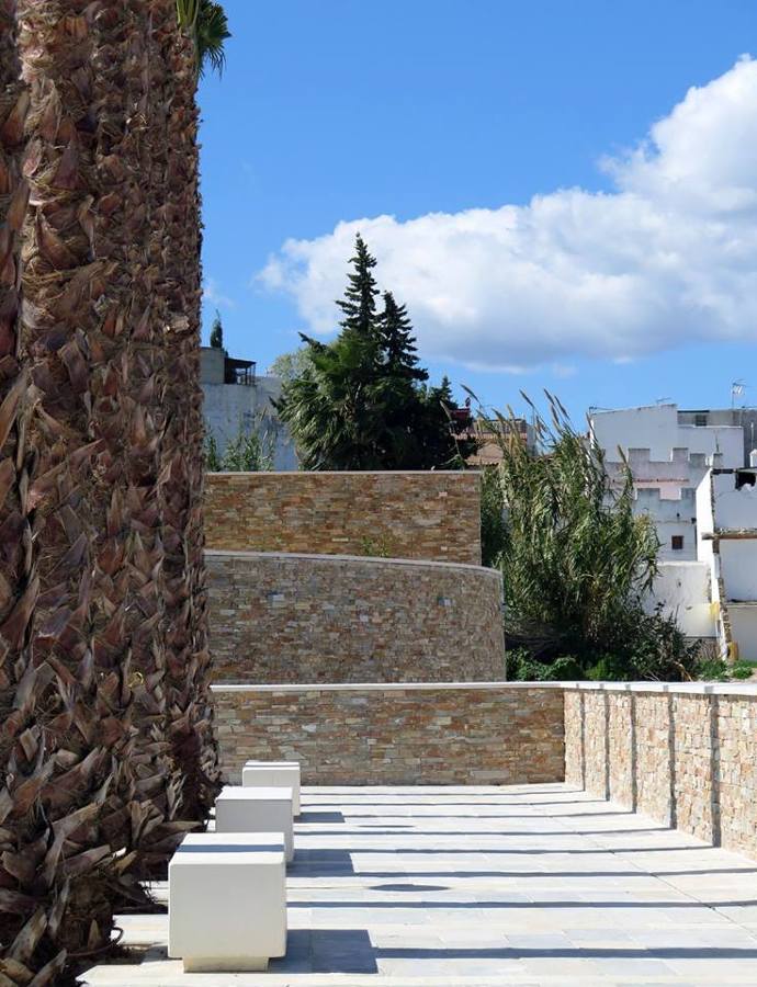 STONEPANEL® ORIENT y Cuarcita Orient Oro en la Estación de Alhaurín el Grande (Málaga)