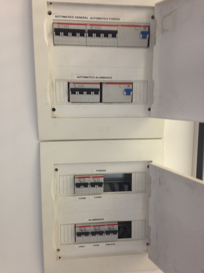 Subcuadro oficinas planta primera