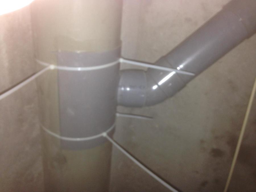 Substitución y reparación  de bajantes antiguos