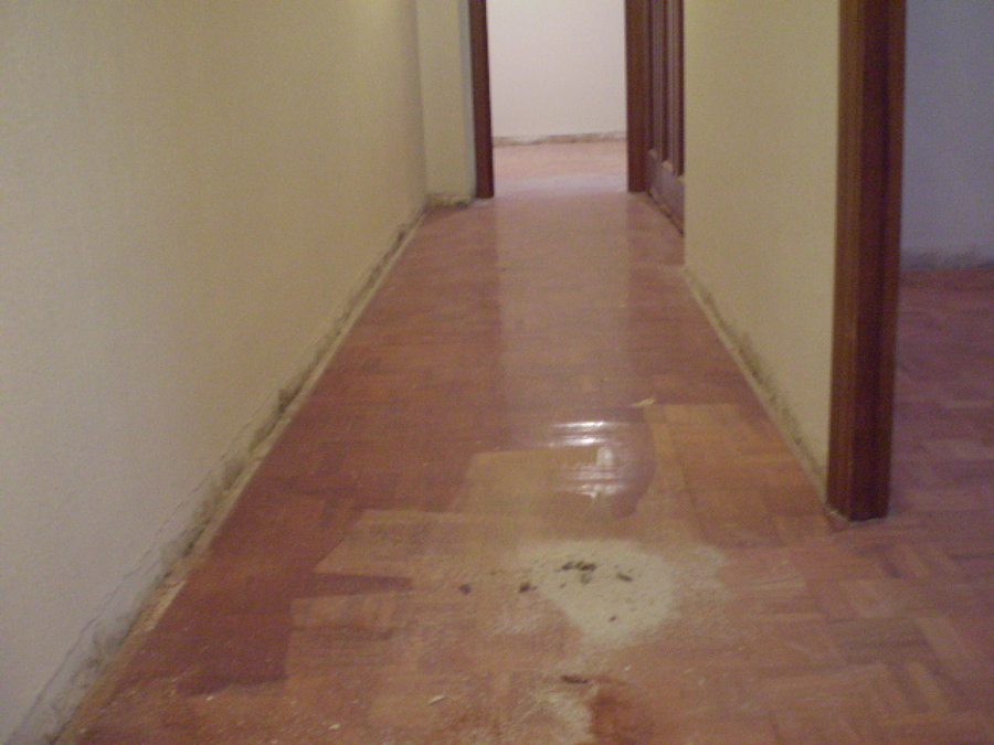 Suelo antes de acuchillar