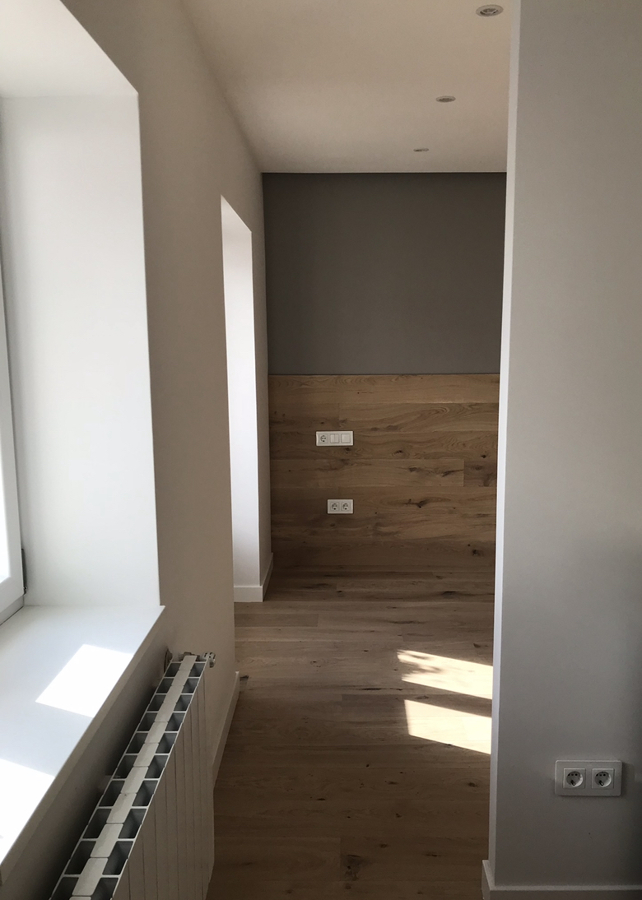 Suelo+cabecero en mismo material