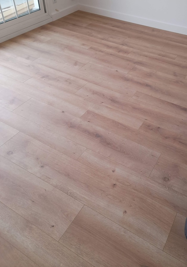 Suelo Laminado Finfloor Microbiselado