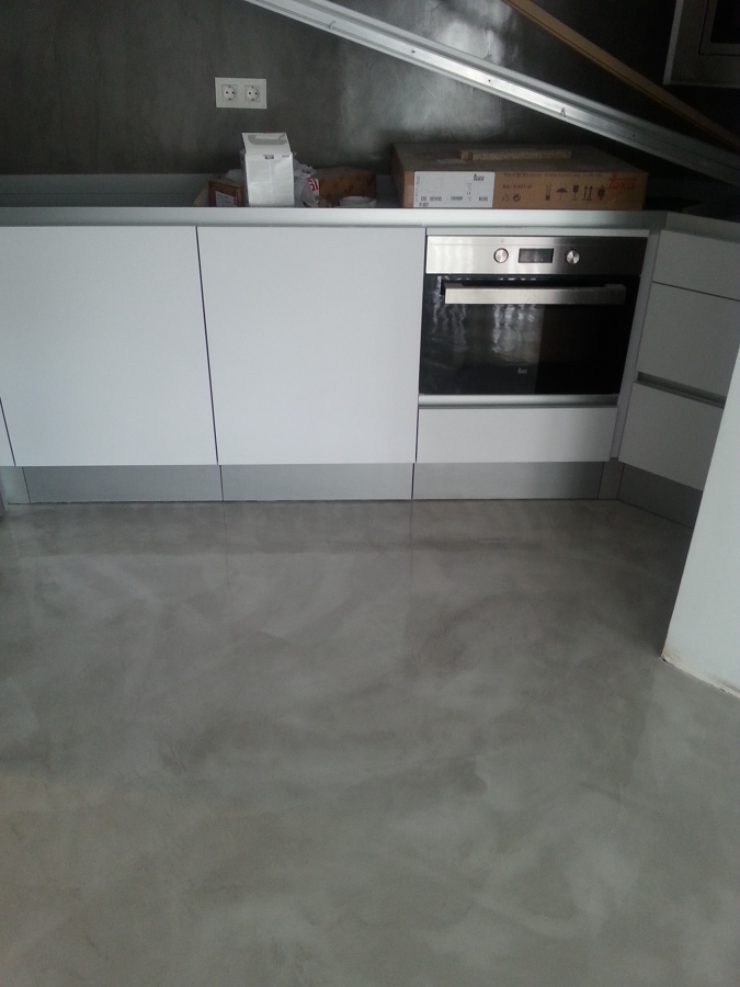 Suelo y paredes cocina 