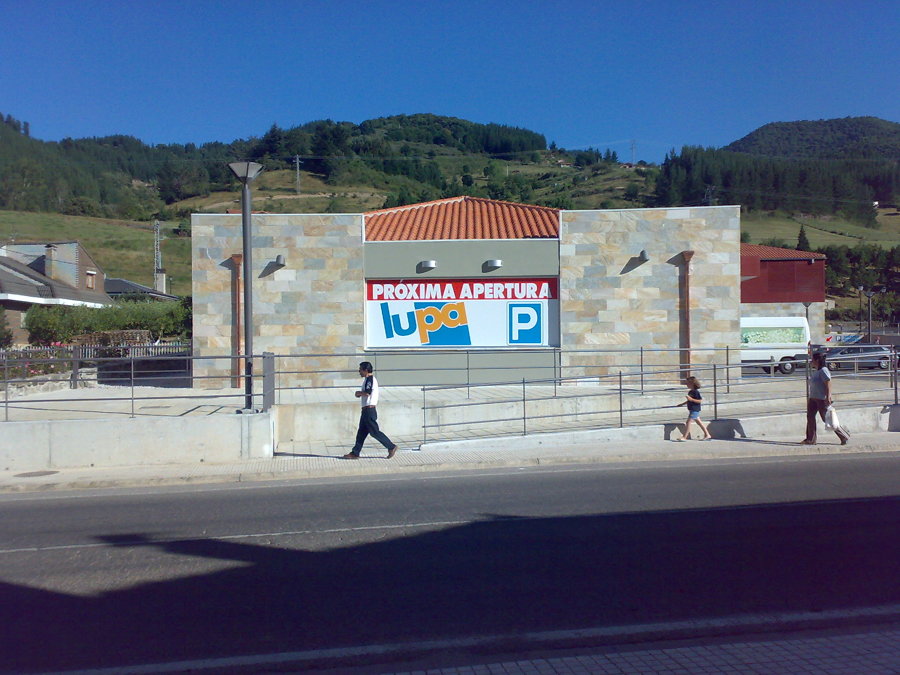 Supermercado LUPA en Potes, Cantabria