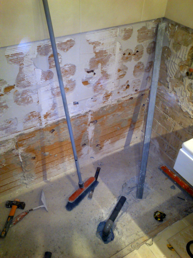 Sustitución de bañara por plato de ducha