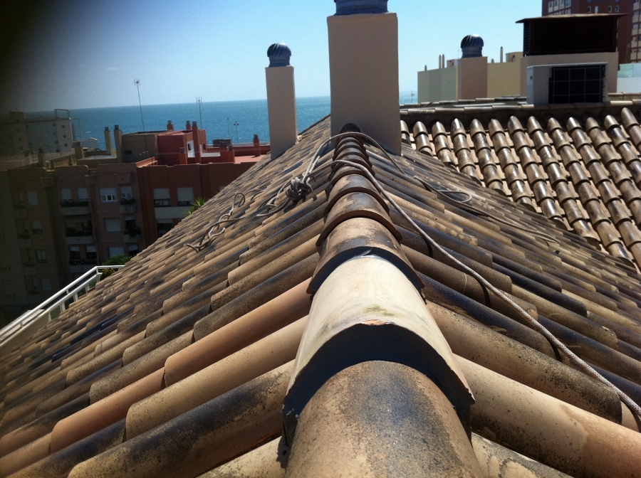 Sustitución tejas rotas