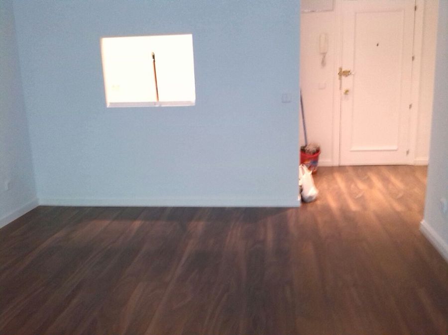 Tabique de separacion entre salon y cocina