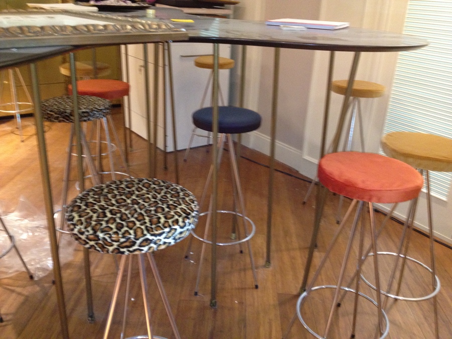Taburetas variados