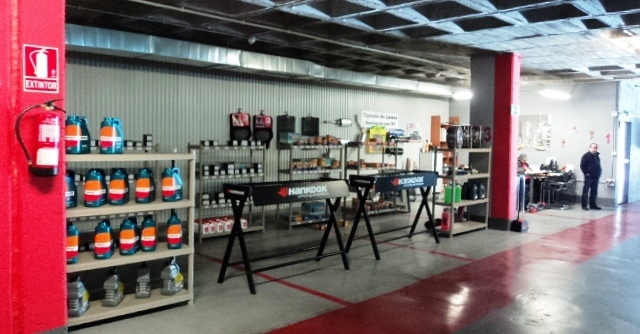 TALLER MECÁNICO EN AV PORTUGAL (TOLEDO)