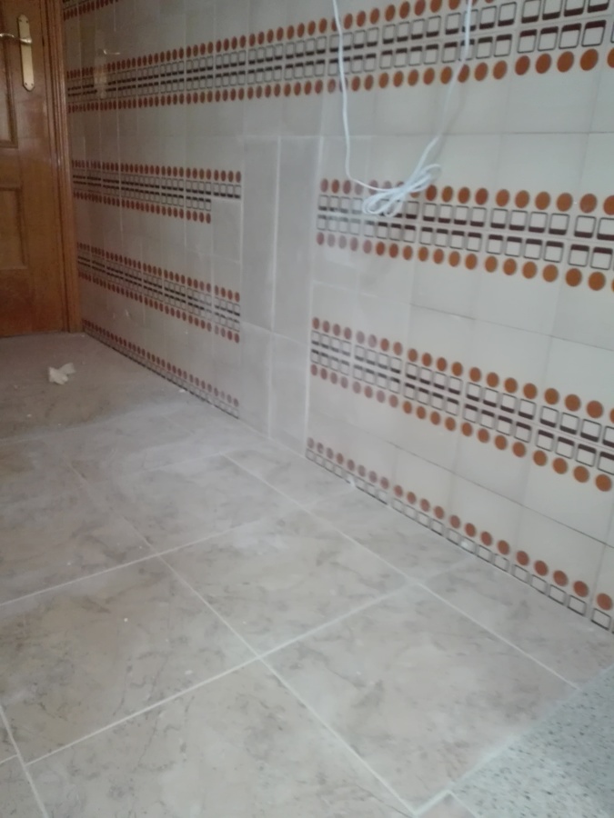 Tapado de calas de soldado y alicatado