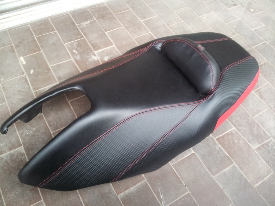 Tapizado asiento moto