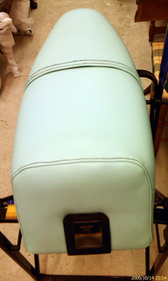 Tapizamos asientos de moto