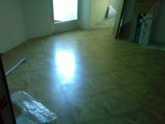 TARIMA DE FAUS MODELO IMITACION PARQUET