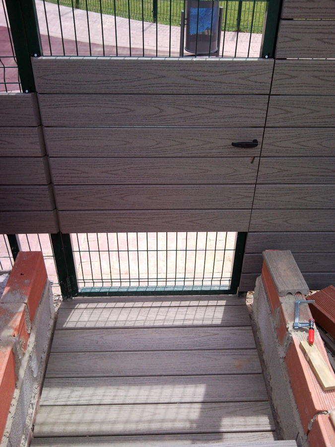 TARIMA EXTERIOR FIBERON PROFESSIONAL GRIS