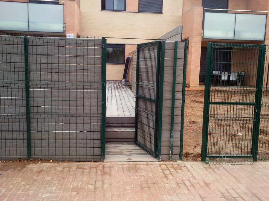 TARIMA EXTERIOR FIBERON PROFESSIONAL GRIS