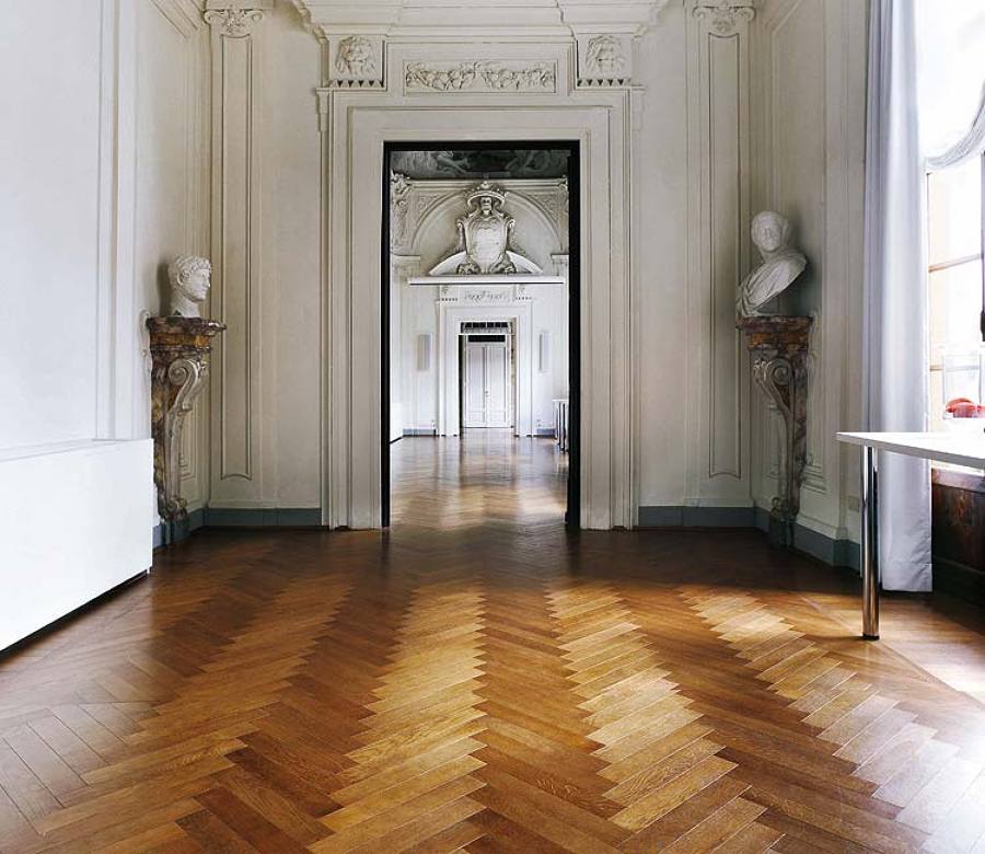 tarima flotante en espiga