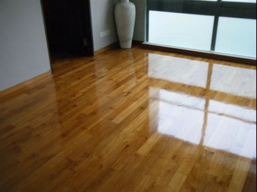 Tarima flotante natural 