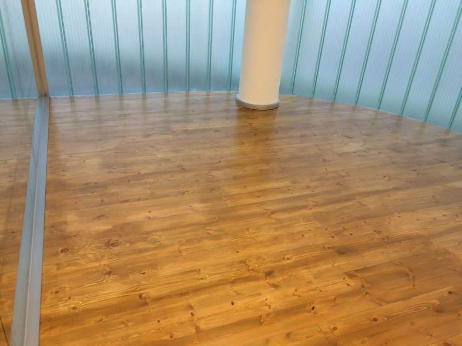 tarima para clase de baile