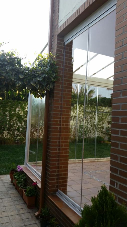 Techo fijo de Cristal y crotinas de cristal