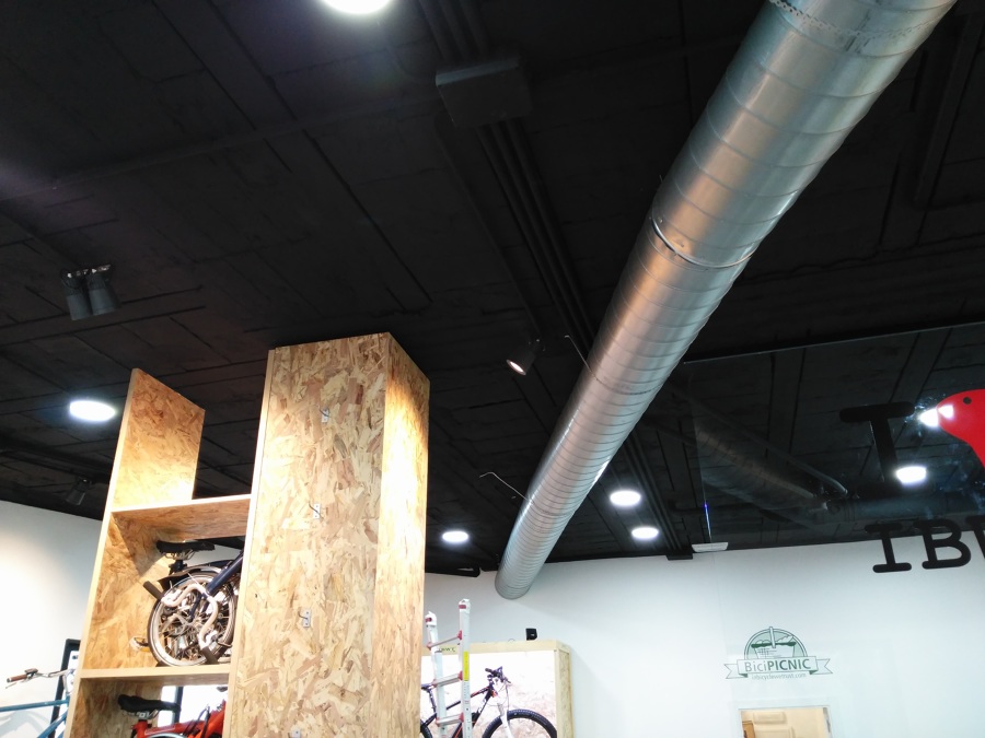 Techo pintado directamente en la bobedilla