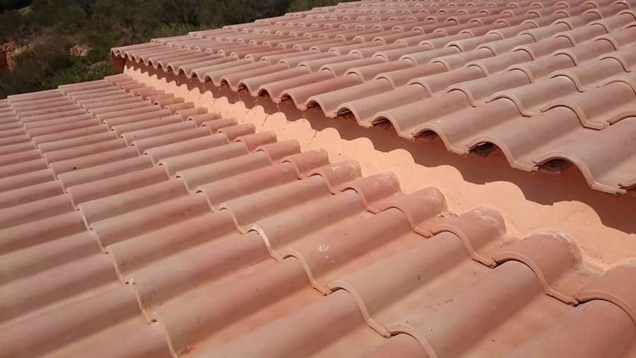 Tejado con teja machambrada