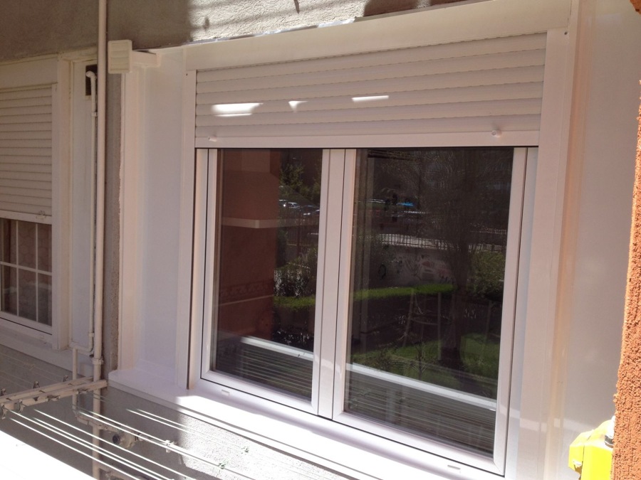 TENDEDERO PERSIANAS ALUMINIO