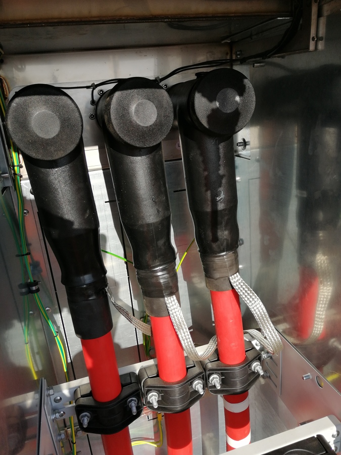 TENDIDO Y REALIZACIÓN EMPALMES Y TERMINALES CABLE ALTA TENSION, DESDE 12/20 KV, 18/30KV Y 66 KV