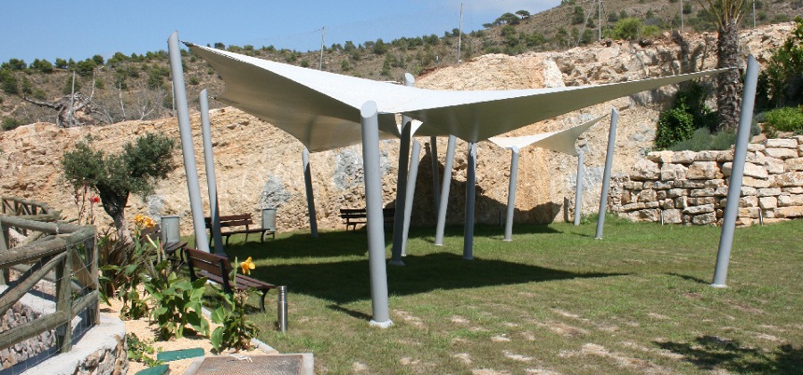 Tenso-estructuras en urbanizaciones