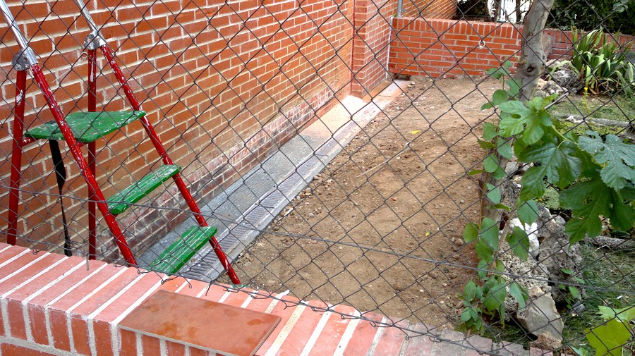 TERMINACIÓN CANALETA SUPERFICIAL