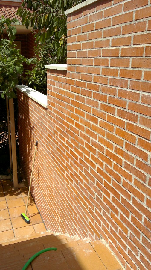 TERMINACIÓN MURO MEDIANERO