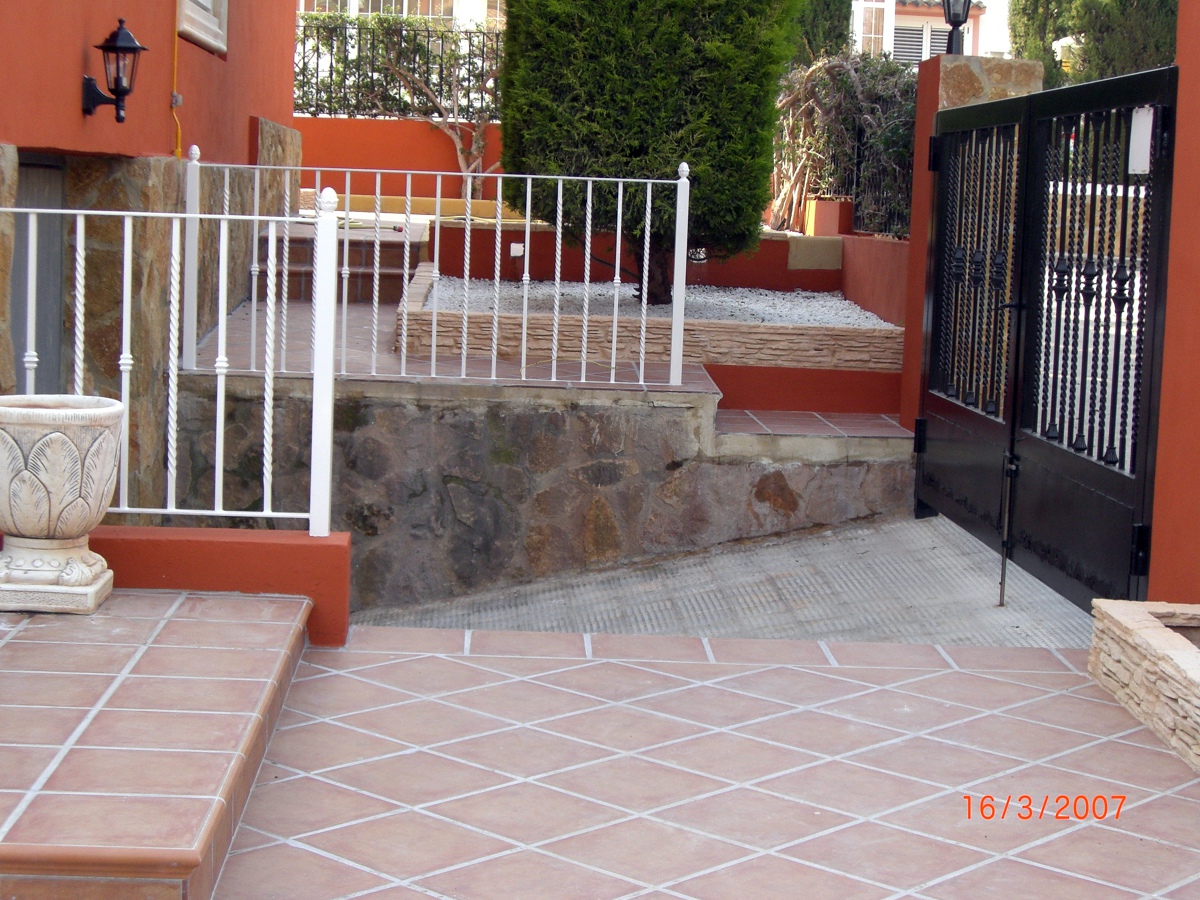 TERMINACION RAMPA GARAJE