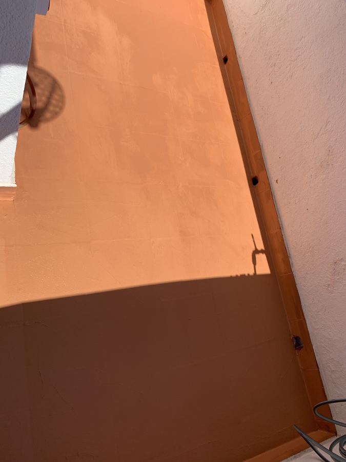 terraza con una mano de pintura