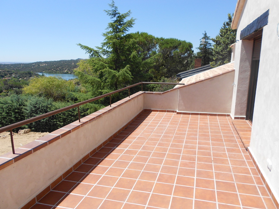 Terraza planta superior