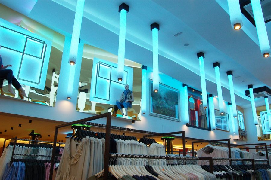 TIENDA DE ROPA AL POR MAYOR EURONICE, Cobo Calleja