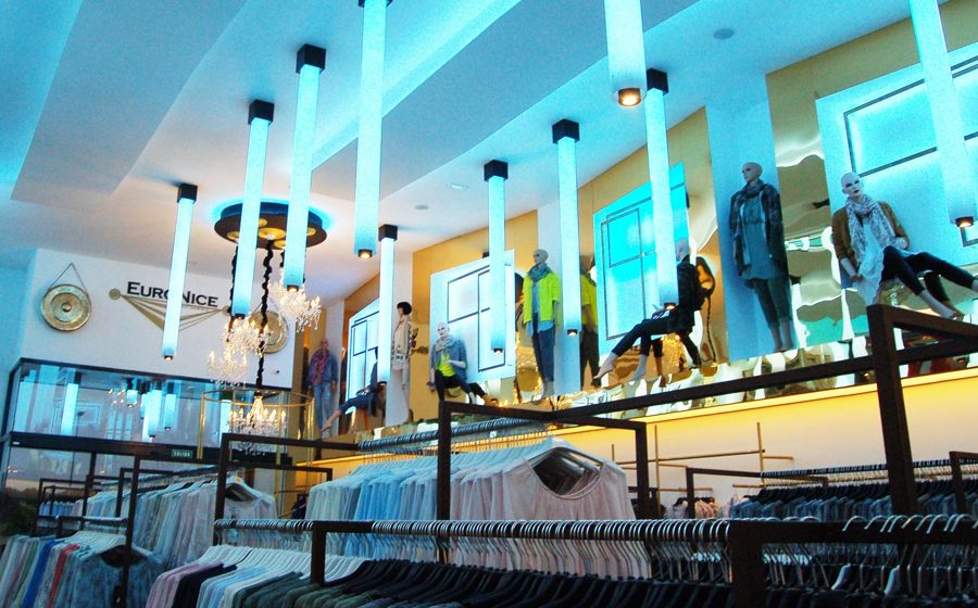 TIENDA DE ROPA AL POR MAYOR EURONICE, Cobo Calleja