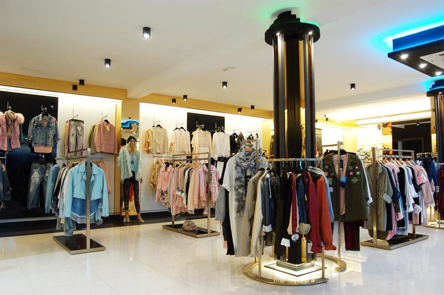 TIENDA DE ROPA AL POR MAYOR EURONICE, Cobo Calleja