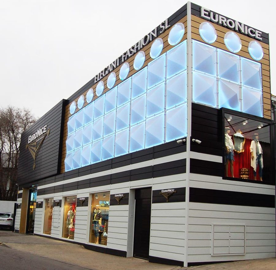 TIENDA DE ROPA AL POR MAYOR EURONICE, Cobo Calleja