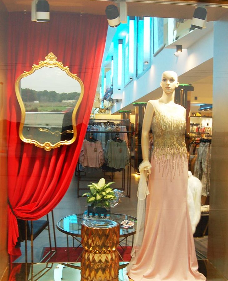 TIENDA DE ROPA AL POR MAYOR EURONICE, Cobo Calleja