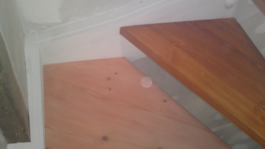 tiñendo escaleras..