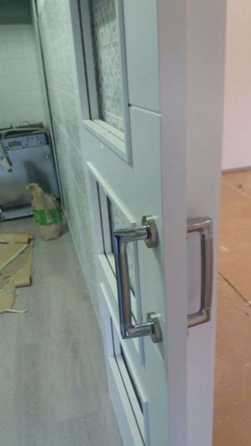 Tirador puerta corredera