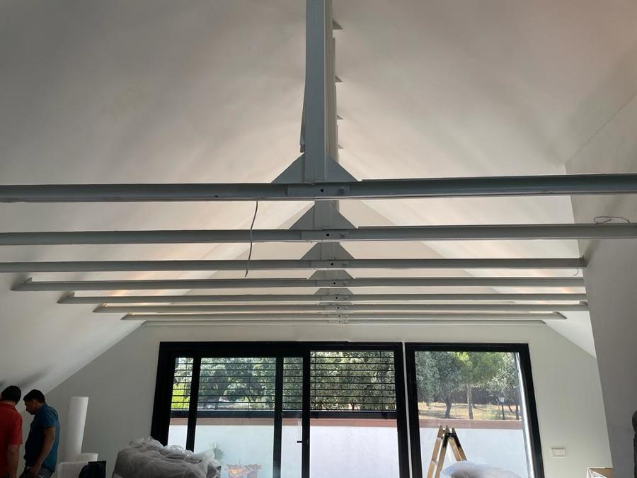 Tiras led sobre vigas