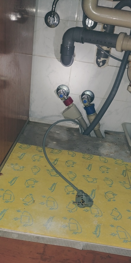 Toma de agua conectada a red