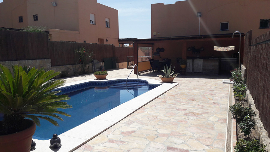 Trabajo finalizado. Zona de piscina