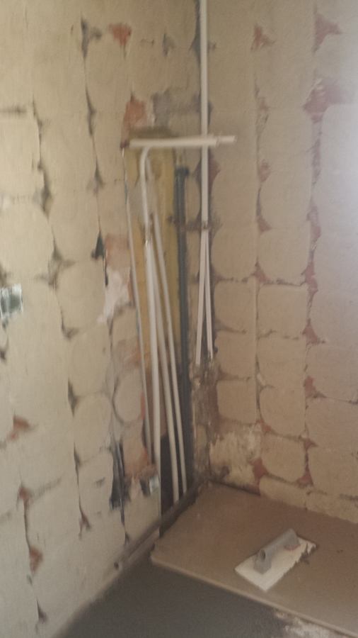 trabajos de fontanería.