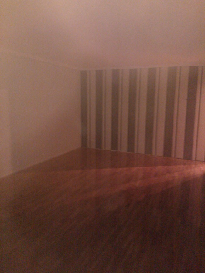 trabajos de reforma en vivienda- empapelado y acuchillado parquet