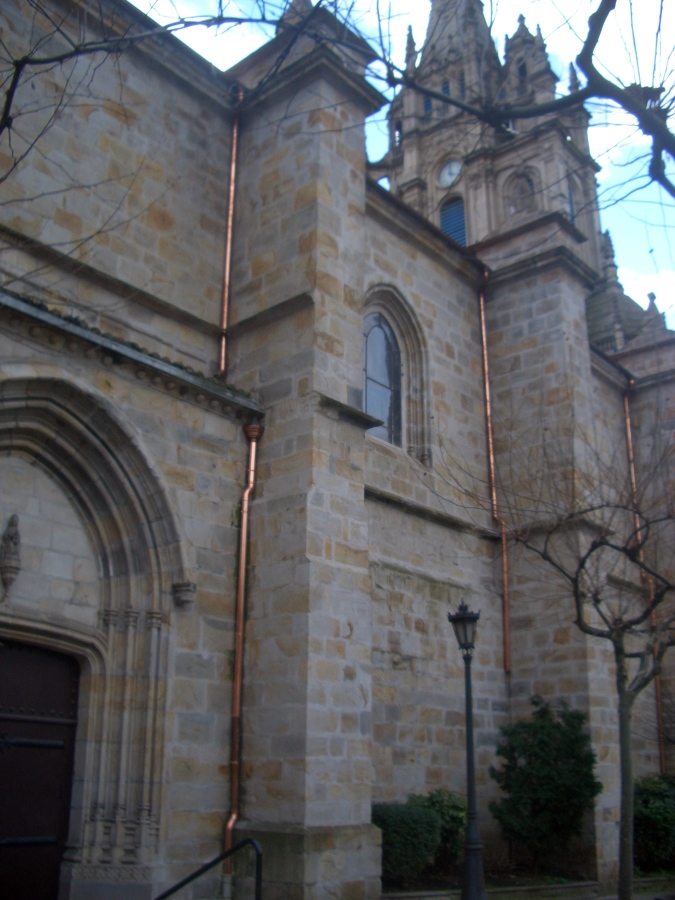 Trabajos verticales en Basilica de Begoña