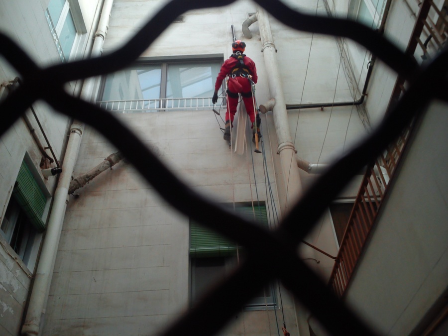 trabajos verticales  , instalacion de aire acondicionado